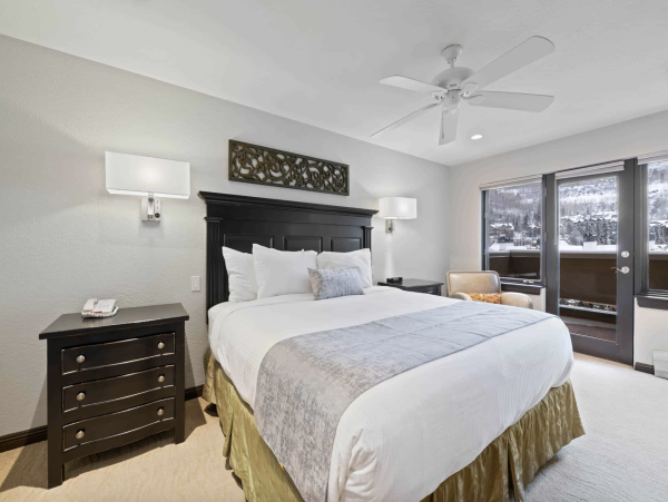 Sophisticated retreat in the heart of the Village 3 bedroom plus Den